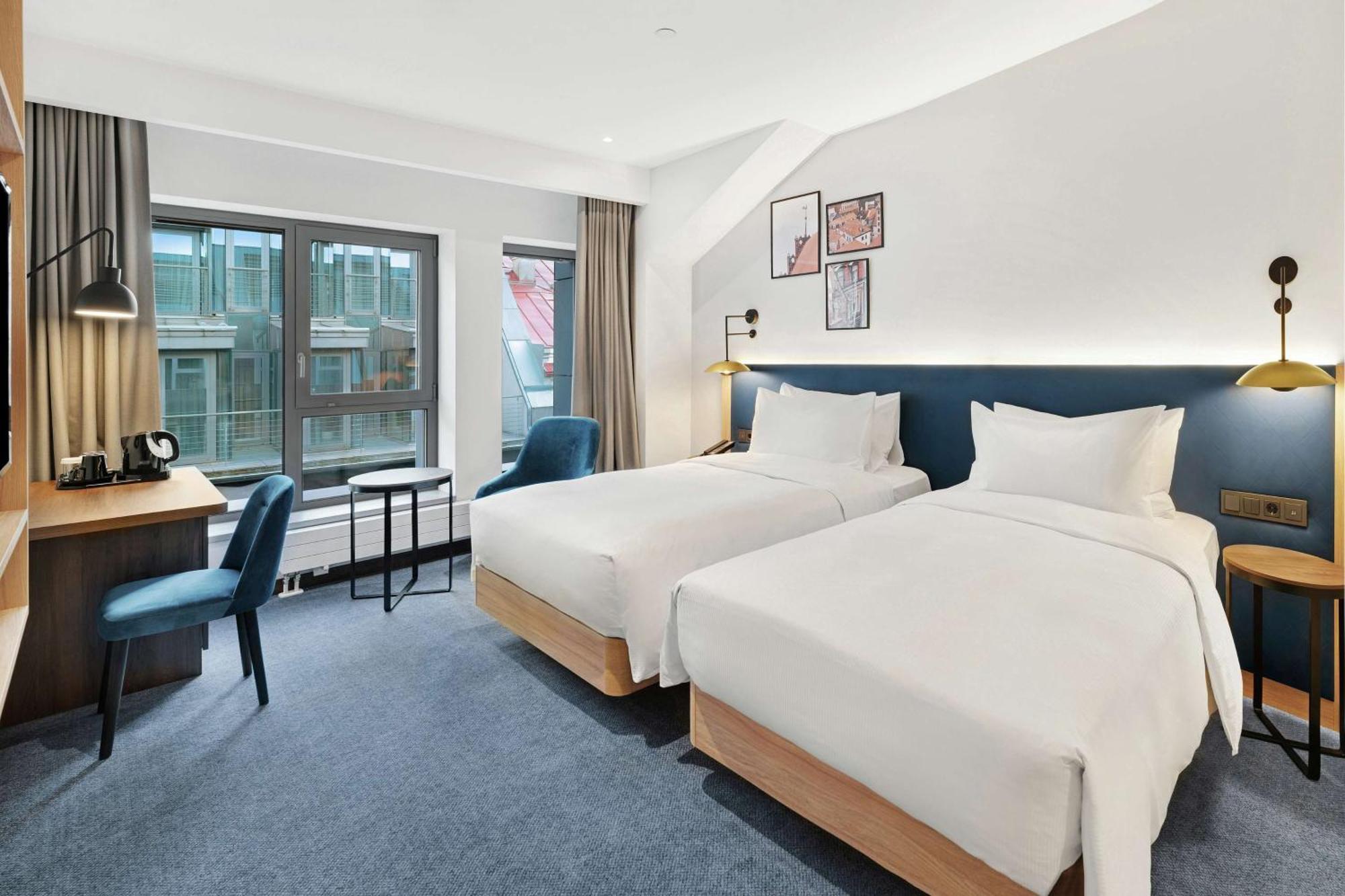 Hilton Garden Old Town Hotell 4*