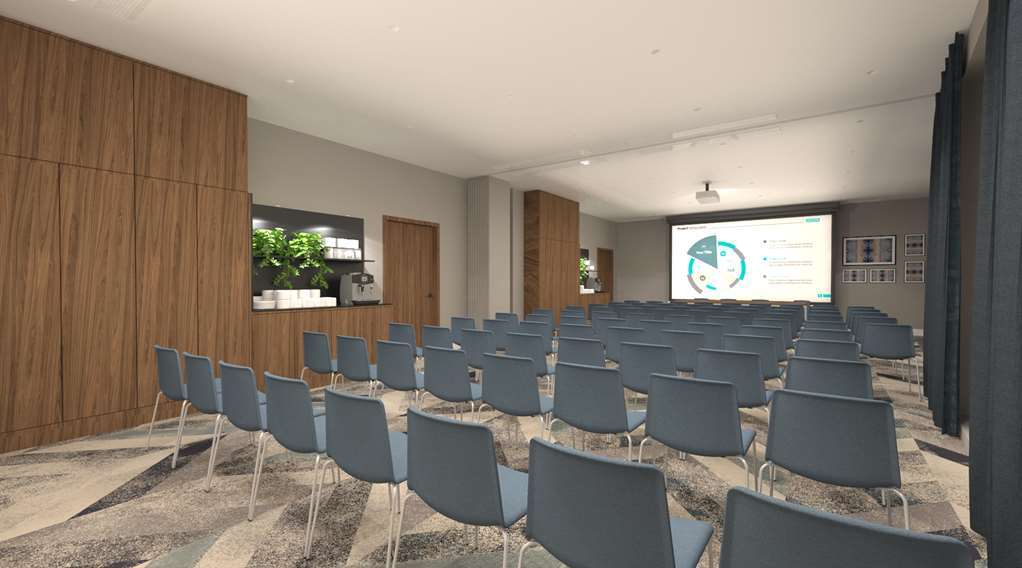 Hilton Garden Old Town Hotell 4*